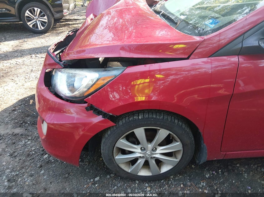 2013 Hyundai Accent VIN KMHCU5AE4DU104042 IAAI salvage auction — FRONT END, Clear (Virginia), sold $25 on 2026-07-28 (photo 6)