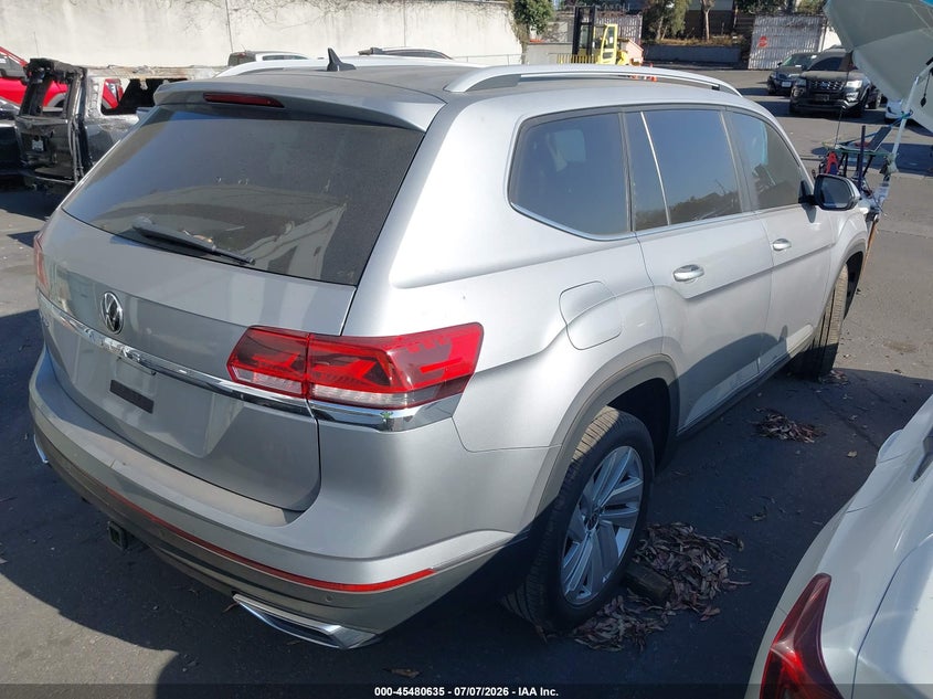 2021 Volkswagen Atlas VIN 1V2ER2CA6MC580014 IAAI salvage auction — SIDE, Salvage Certificate (California), sold $4,050 on 2026-07-29 (photo 4)