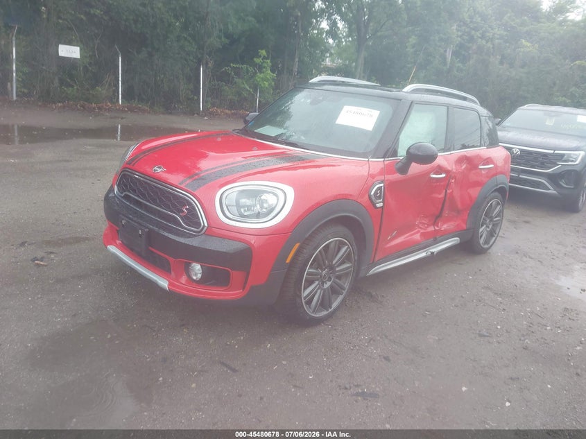 2019 Mini Countryman VIN WMZYT5C54K3E64119 IAAI salvage auction — LEFT SIDE, Salvage Title, sold $4,500 on 2026-08-05 (photo 2)
