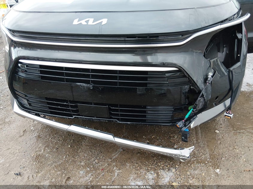 2023 Kia Niro VIN KNDCT3LE5P5035448 IAAI salvage auction — FRONT END, Salvage (Kansas), sold $6,300 on 2026-07-19 (photo 6)