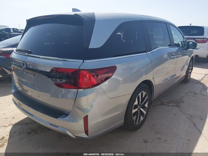 2025 Honda Odyssey VIN 5FNRL6H60SB085257 IAAI salvage auction — FRONT END, Enterprise Vehicles Clear Only (Minnesota), sold $13,200 on 2026-07-29 (photo 4)