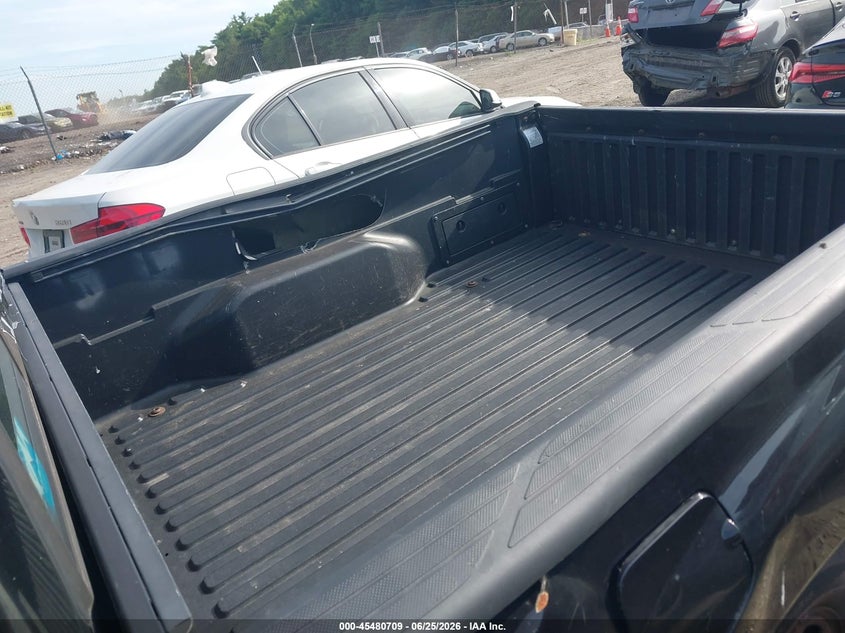 2011 Toyota Tacoma VIN 5TFNX4CN3BX005283 IAAI salvage auction — NORMAL WEAR, Clear (Massachusetts), sold $2,250 on 2026-07-28 (photo 8)
