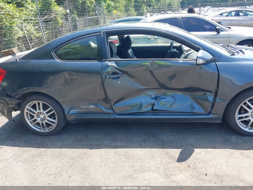 2007 Scion Tc VIN JTKDE177770154364 IAAI salvage auction — SIDE, Salvage (North Carolina), sold $250 on 2026-07-16 (photo 6)