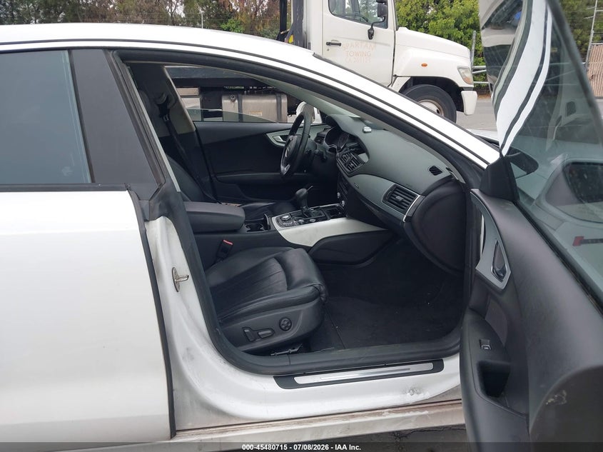 2012 Audi A7 VIN WAUSGAFC4CN006402 IAAI salvage auction — NORMAL WEAR, Clear - Dealer Only (California), sold $675 on 2026-07-29 (photo 5)