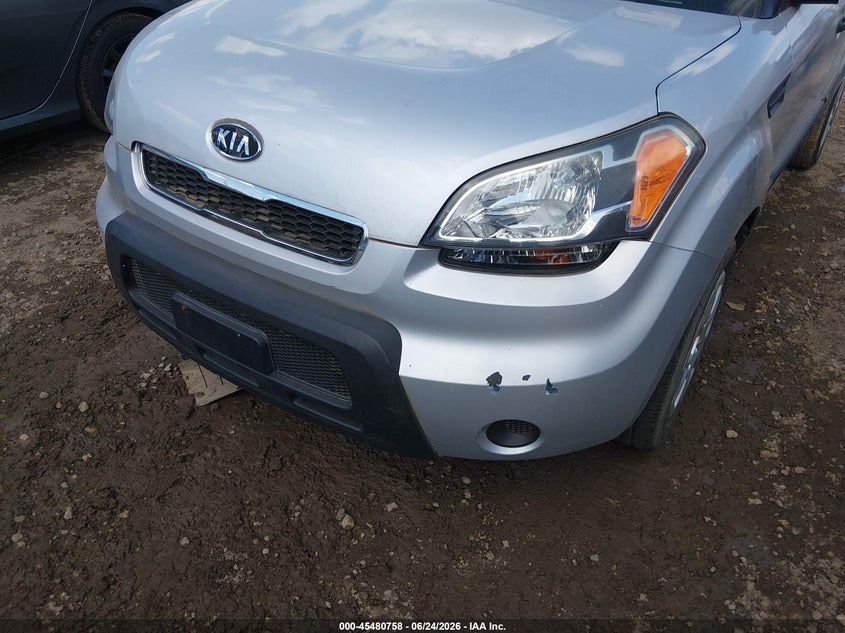 2011 Kia Soul VIN KNDJT2A1XB7714792 IAAI salvage auction — NORMAL WEAR, Original (Ohio), sold $525 on 2026-07-23 (photo 6)