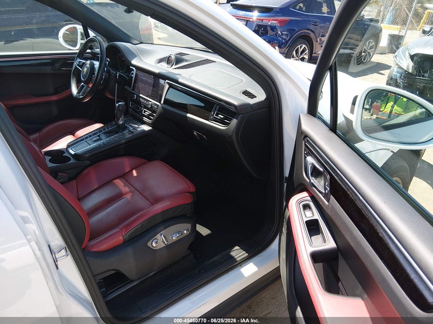 2021 Porsche Macan VIN WP1AA2A55MLB13744 IAAI salvage auction — FRONT END, Salvage Title, sold $16,000 on 2026-07-29 (photo 5)