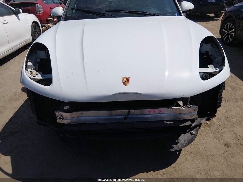 2021 Porsche Macan VIN WP1AA2A55MLB13744 IAAI salvage auction — FRONT END, Salvage Title, sold $16,000 on 2026-07-29 (photo 6)