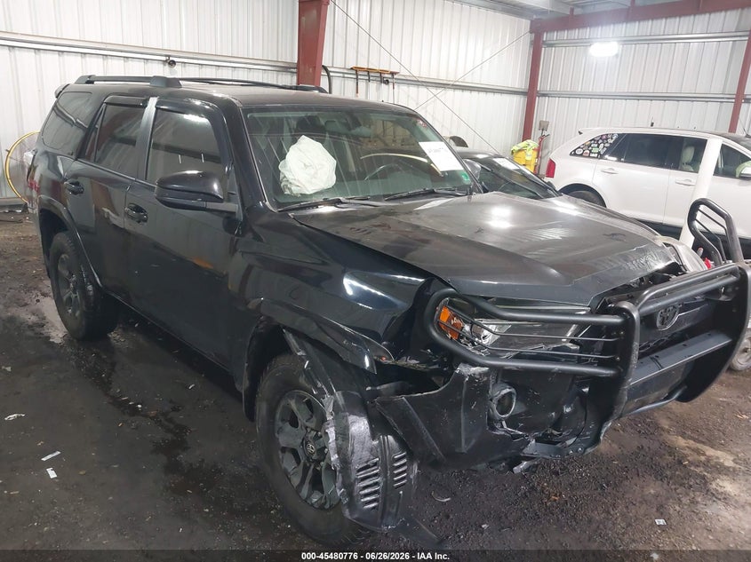 2016 Toyota 4runner VIN JTEBU5JR0G5302100 IAAI salvage auction — FRONT END, Salvage (Virginia), sold $5,500 on 2026-07-30 (photo 1)