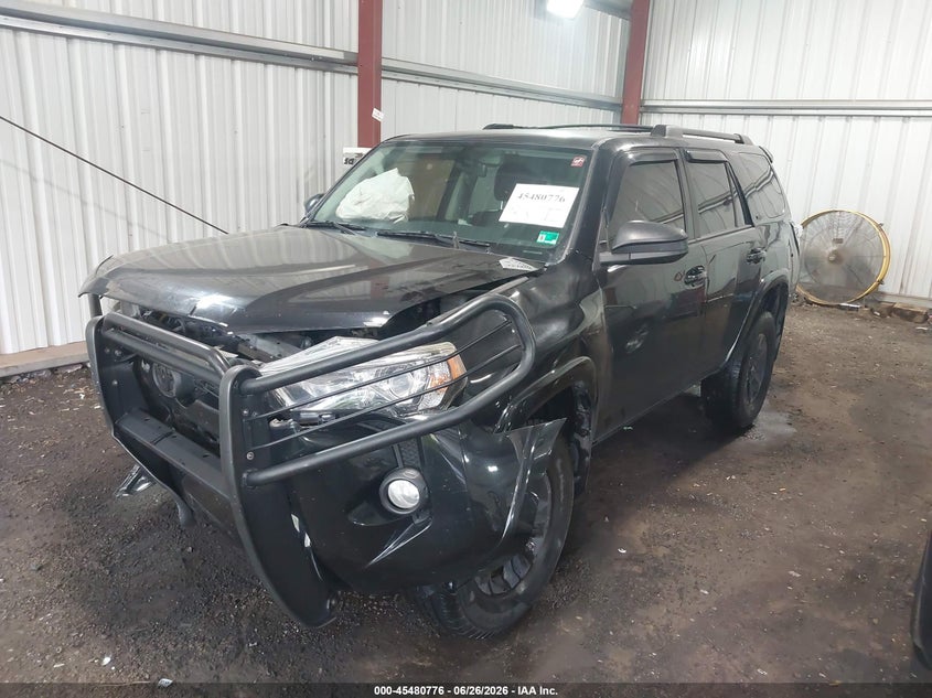 2016 Toyota 4runner VIN JTEBU5JR0G5302100 IAAI salvage auction — FRONT END, Salvage (Virginia), sold $5,500 on 2026-07-30 (photo 2)