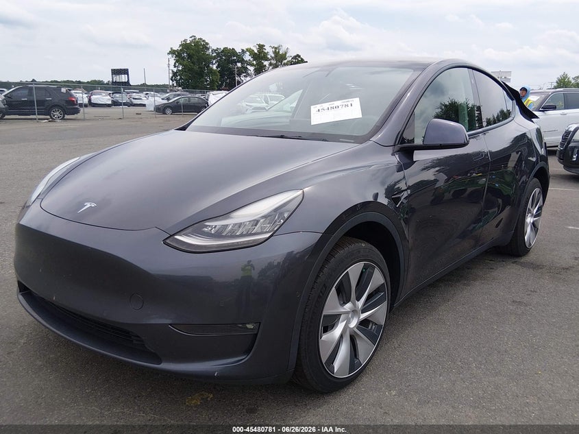 2021 Tesla Model y VIN 5YJYGDEE4MF278725 IAAI salvage auction — REAR END, Salvage Title, sold $9,500 on 2026-08-01 (photo 2)