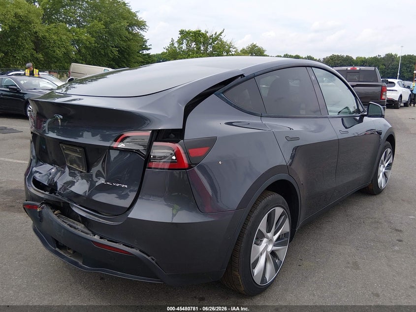 2021 Tesla Model y VIN 5YJYGDEE4MF278725 IAAI salvage auction — REAR END, Salvage Title, sold $9,500 on 2026-08-01 (photo 4)