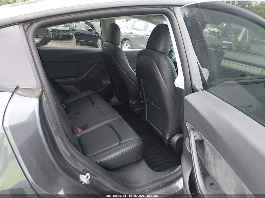 2021 Tesla Model y VIN 5YJYGDEE4MF278725 IAAI salvage auction — REAR END, Salvage Title, sold $9,500 on 2026-08-01 (photo 8)