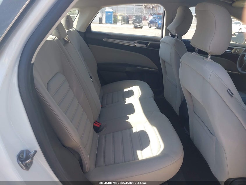 2018 Ford Fusion VIN 3FA6P0UU4JR271539 IAAI salvage auction — NORMAL WEAR, Sf97 (California), sold $8,700 on 2026-07-28 (photo 8)