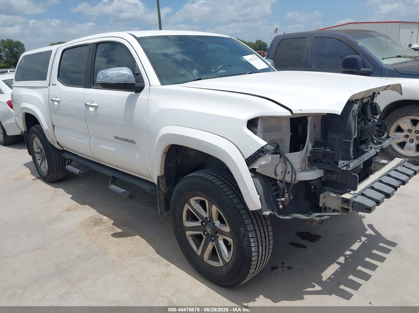 2017 Toyota Tacoma VIN 5TFGZ5AN3HX090744 IAAI salvage auction — LEFT SIDE, Original (Texas), sold $8,800 on 2026-07-29 (photo 1)
