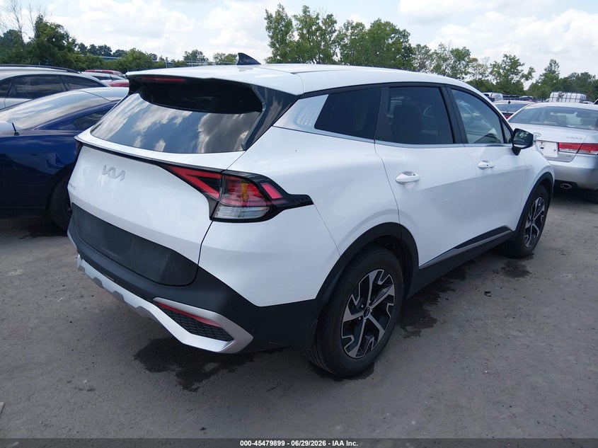 2024 Kia Sportage VIN 5XYK33DF8RG216444 IAAI salvage auction — LEFT SIDE, Salvage Title, sold $7,200 on 2026-08-01 (photo 4)