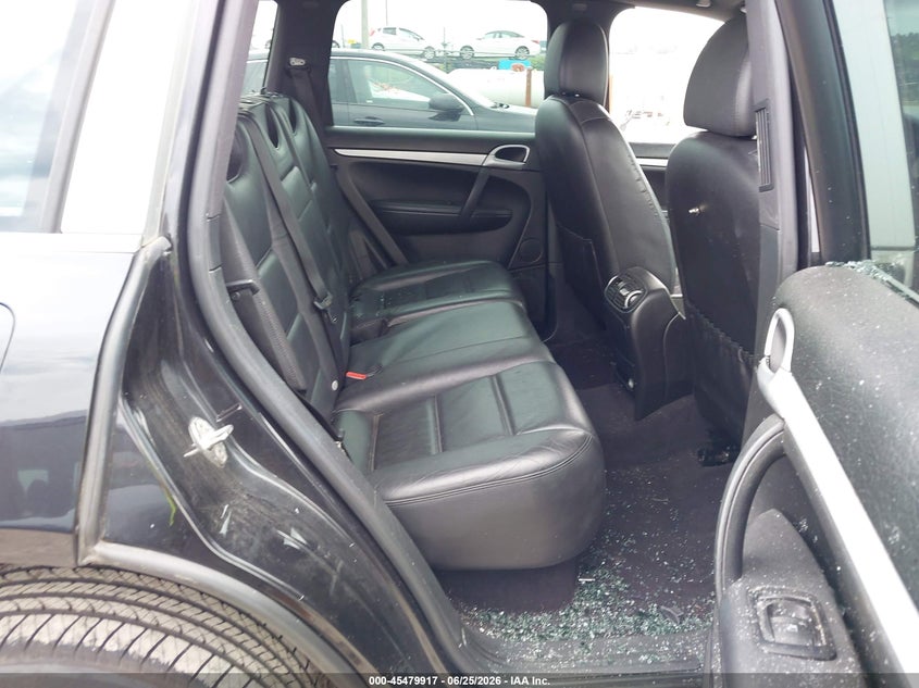 2008 Porsche Cayenne VIN WP1AA29P18LA29285 IAAI salvage auction — REAR END, Salvage (Pennsylvania), sold $425 on 2026-07-15 (photo 8)