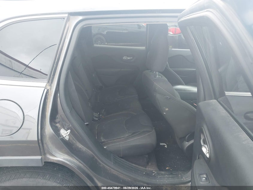 2016 Jeep Cherokee VIN 1C4PJLCB0GW259203 IAAI salvage auction — NORMAL WEAR, Clear-Dealer Only (Texas), sold $1,325 on 2026-07-09 (photo 8)