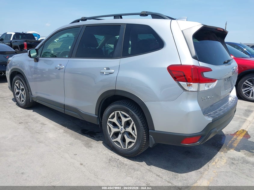 2020 Subaru Forester VIN JF2SKAJC1LH536058 IAAI salvage auction — WATER/FLOOD, Salvage (Texas), sold $3,200 on 2026-07-30 (photo 3)