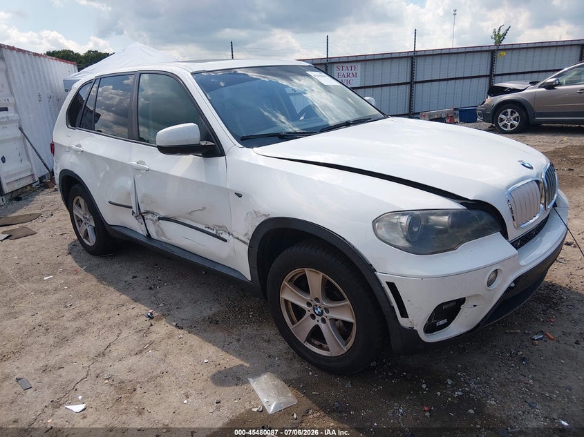 2011 BMW X5 VIN 5UXZW0C58BL368519 IAAI salvage auction — RIGHT SIDE, Clear (Arkansas), sold $200 on 2026-07-30 (photo 1)