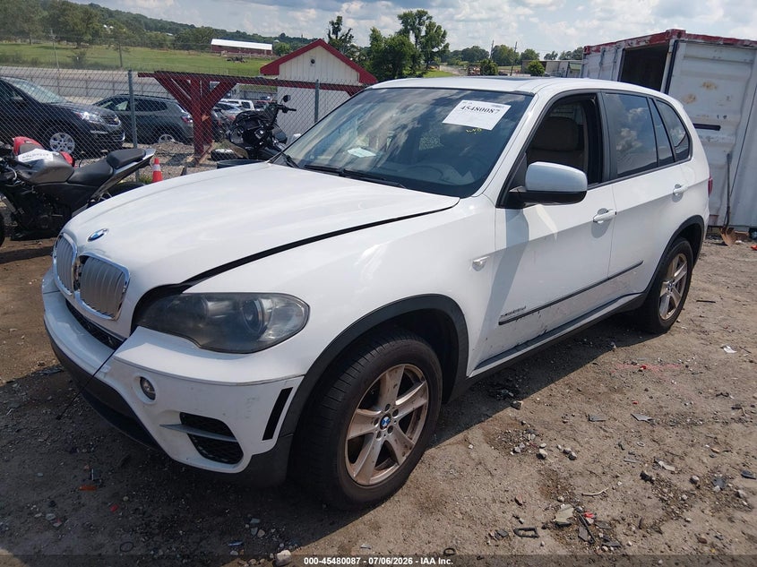 2011 BMW X5 VIN 5UXZW0C58BL368519 IAAI salvage auction — RIGHT SIDE, Clear (Arkansas), sold $200 on 2026-07-30 (photo 2)
