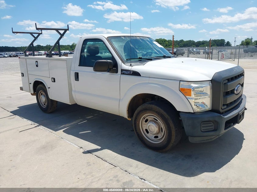 2016 Ford F250 VIN 1FDBF2A66GED31132 — IAAI salvage auction photo