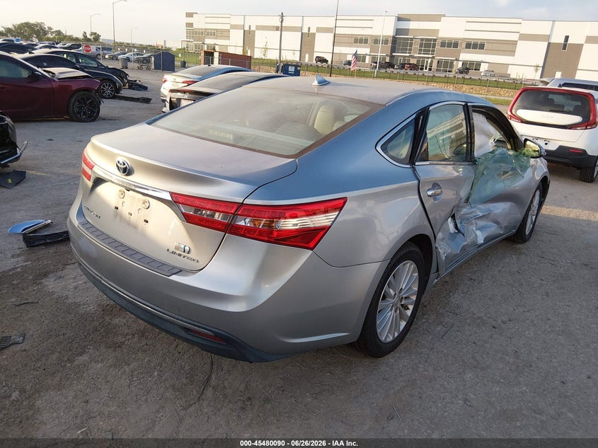 2015 Toyota Avalon VIN 4T1BD1EB3FU043368 IAAI salvage auction — SIDE, Salvage Title, sold $2,800 on 2026-07-18 (photo 4)