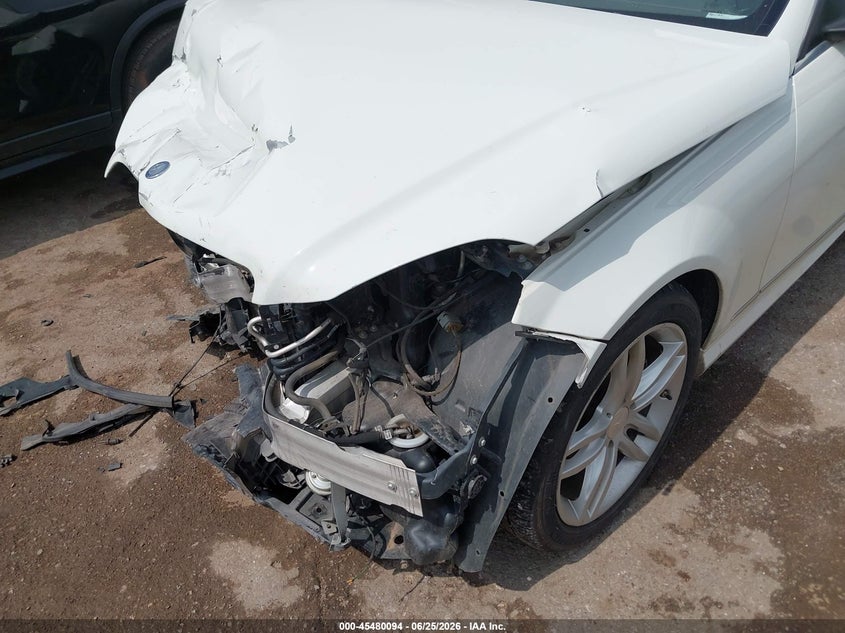2012 Mercedes-benz C-klasse VIN WDDGF8BB4CR202436 IAAI salvage auction — FRONT END, Junk (Oklahoma), sold $650 on 2026-08-12 (photo 6)