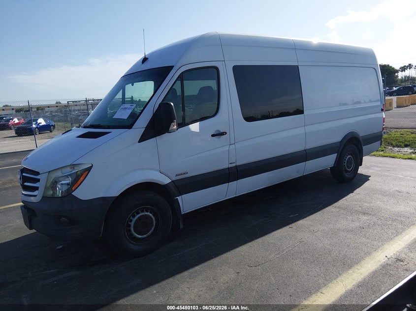 2014 Mercedes-benz Sprinter VIN WD4PE8DC4E5944404 IAAI salvage auction — REAR END, Rebuildable (Florida), sold $2,550 on 2026-07-16 (photo 2)