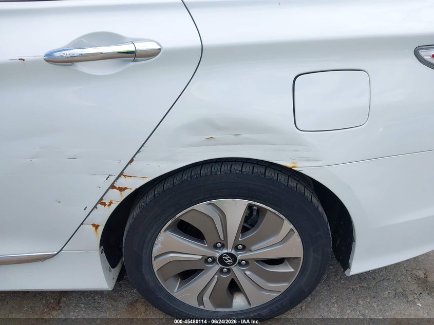 2013 Hyundai Sonata hybrid VIN KMHEC4A45DA068506 IAAI salvage auction — NORMAL WEAR, Original (Maine), sold $400 on 2026-07-06 (photo 6)