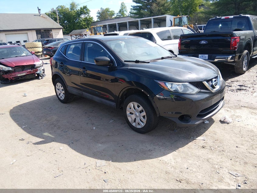 2017 Nissan Rogue VIN JN1BJ1CR2HW109447 IAAI salvage auction — NORMAL WEAR, Original (New Hampshire), sold $875 on 2026-07-29 (photo 1)