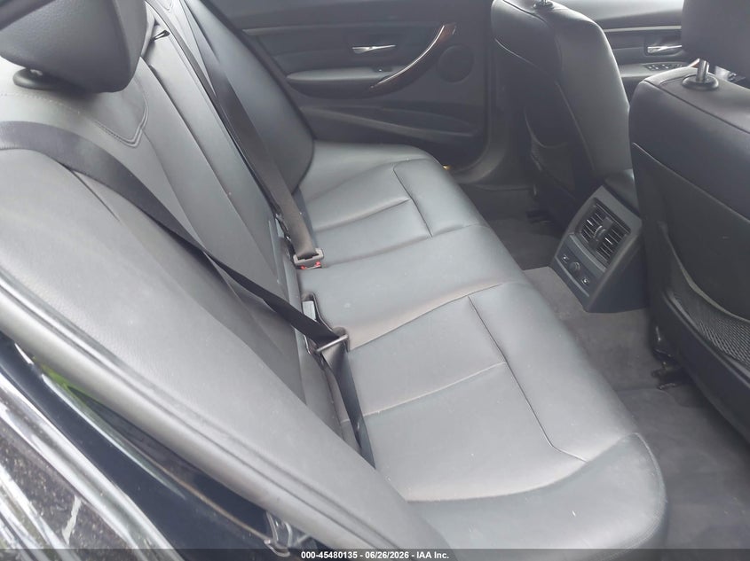 2013 BMW 3er VIN WBA3B5G51DNS01594 IAAI salvage auction — RIGHT FRONT, Mv-907A (New York), sold $2,700 on 2026-07-21 (photo 8)