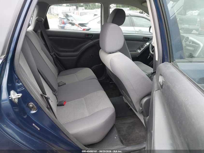 2006 Toyota Matrix VIN 2T1KR32E46C610944 IAAI salvage auction — NORMAL WEAR, Clear (Washington), sold $1,700 on 2026-07-08 (photo 8)