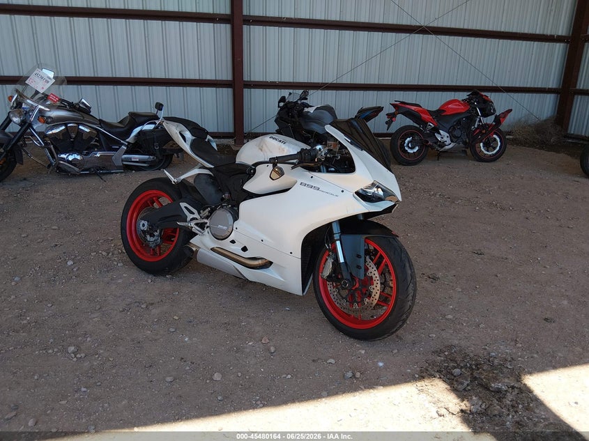 2015 Ducati Panigale VIN ZDM14BUW9FB025063 IAAI salvage auction — SIDE, Salvage (Utah), sold $2,700 on 2026-07-16 (photo 1)