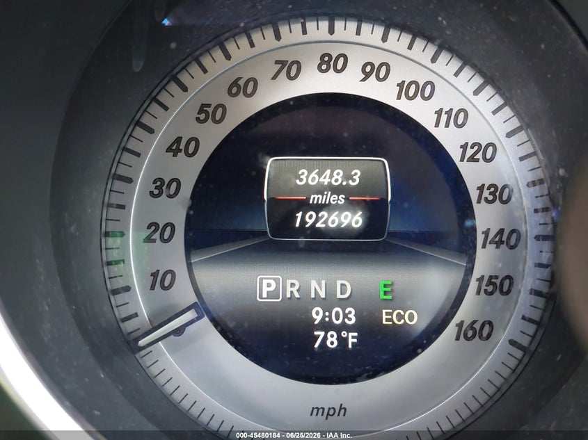 2014 Mercedes-benz C-klasse VIN WDDGF8AB9ER306764 IAAI salvage auction — NORMAL WEAR, Clear (New York), sold $1,625 on 2026-07-07 (photo 7)