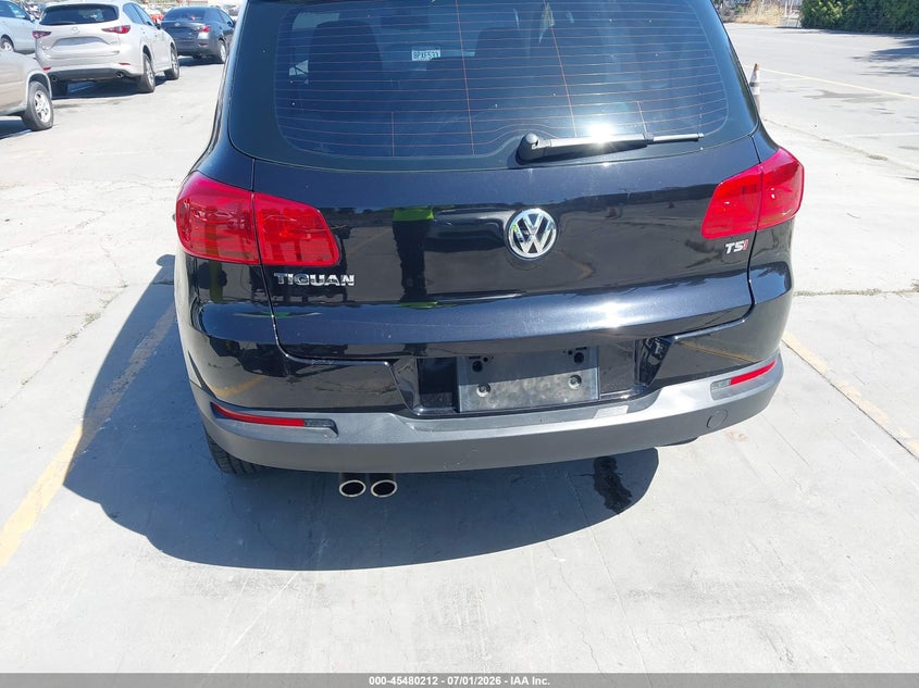 2016 Volkswagen Tiguan VIN WVGAV7AX6GW610837 IAAI salvage auction — NORMAL WEAR, Clear - Dealer Only (California), sold $1,550 on 2026-07-13 (photo 6)