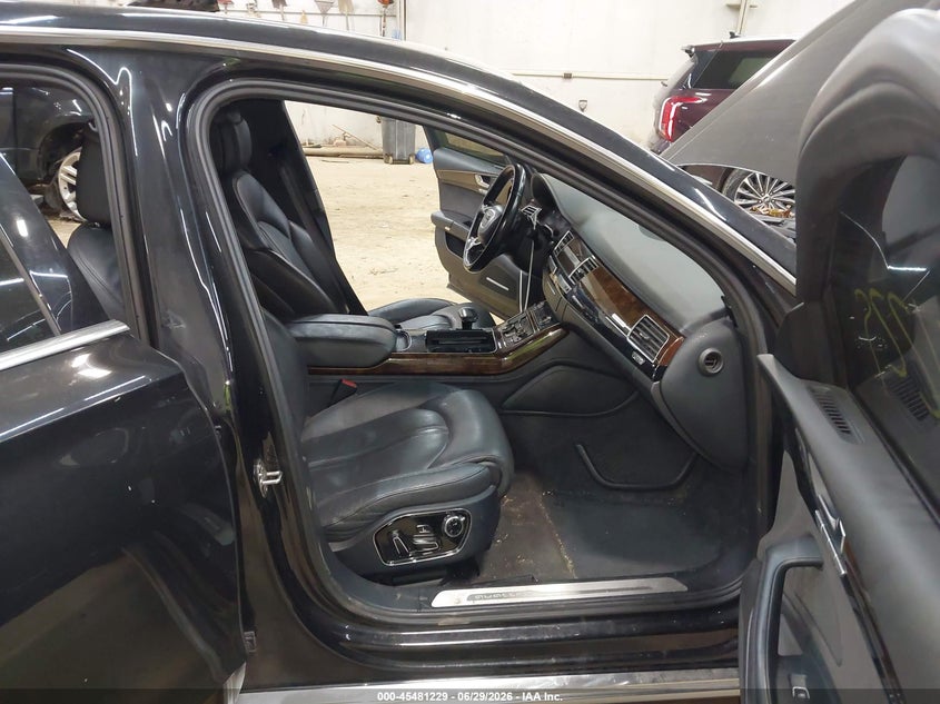 2015 Audi A8 VIN WAU3GAFD5FN040897 IAAI salvage auction — RIGHT FRONT, Salvage (Pennsylvania), sold $4,100 on 2026-07-31 (photo 5)
