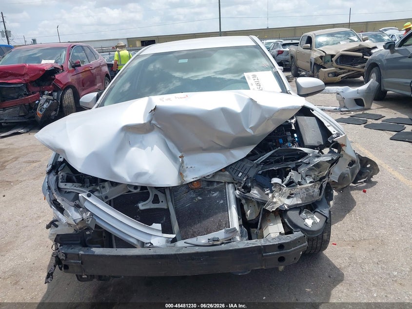2014 Toyota Corolla VIN 5YFBURHE1EP040098 IAAI salvage auction — FRONT END, Salvage (Texas), sold $1,450 on 2026-07-29 (photo 6)