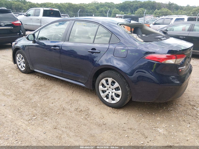 2024 Toyota Corolla VIN JTDBCMFEXRJ026090 IAAI salvage auction — REAR END, Clear Claim Paid (Wisconsin), sold $5,750 on 2026-07-15 (photo 3)