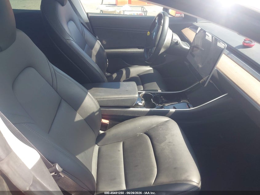 2018 Tesla Model 3 VIN 5YJ3E1EA1JF016796 IAAI salvage auction — RIGHT FRONT, Salvage (California), sold $6,950 on 2026-07-13 (photo 5)