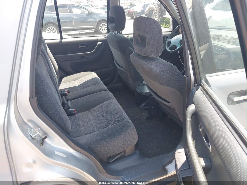 2001 Honda Cr-v VIN JHLRD18611S028991 IAAI salvage auction — NORMAL WEAR, Clear (Tennessee), sold $250 on 2026-07-23 (photo 8)