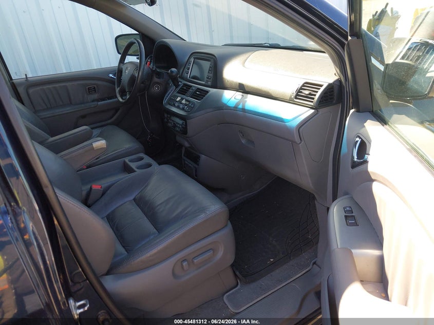 2010 Honda Odyssey VIN 5FNRL3H98AB005260 IAAI salvage auction — SIDE, Salvage (California), sold $1,150 on 2026-07-09 (photo 5)