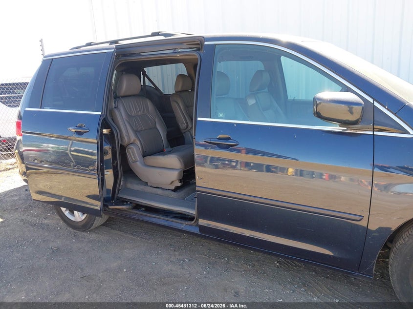 2010 Honda Odyssey VIN 5FNRL3H98AB005260 IAAI salvage auction — SIDE, Salvage (California), sold $1,150 on 2026-07-09 (photo 6)