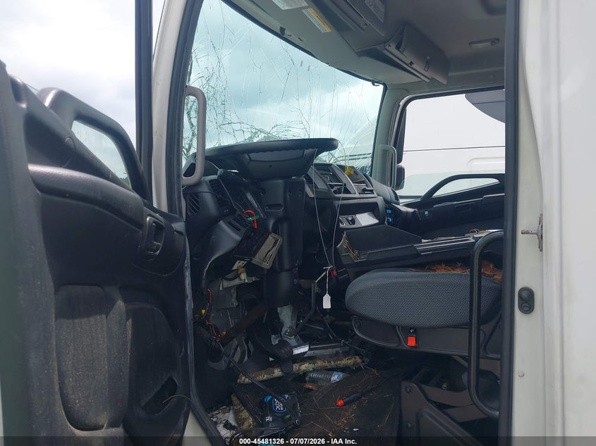 2018 Hino 258/268 VIN 5PVNJ8JV9J4S68566 IAAI salvage auction — FRONT END, Salvage (Virginia), sold $1,775 on 2026-07-22 (photo 7)