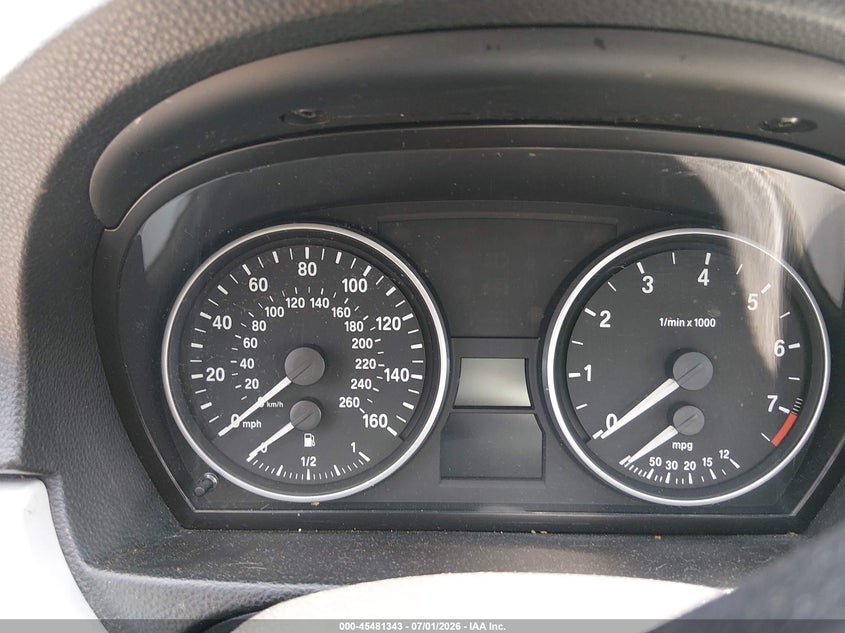 2007 BMW 3er VIN WBAVA33527KX82339 IAAI salvage auction — FRONT END, Salvage (North Carolina), sold $375 on 2026-08-03 (photo 7)