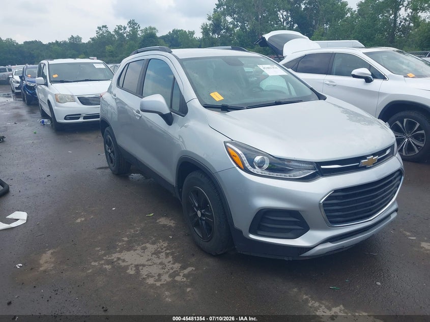 2021 Chevrolet Trax VIN KL7CJLSB4MB323842 IAAI salvage auction — HAIL, Salvage Title, sold $2,200 on 2026-07-28 (photo 1)