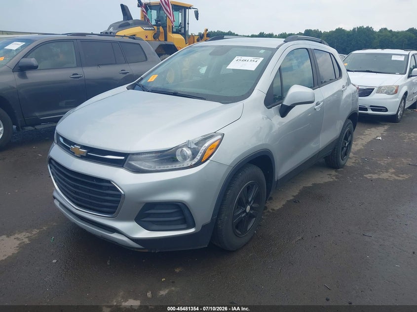 2021 Chevrolet Trax VIN KL7CJLSB4MB323842 IAAI salvage auction — HAIL, Salvage Title, sold $2,200 on 2026-07-28 (photo 2)