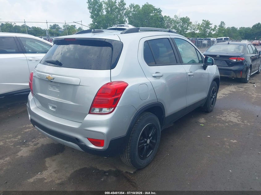 2021 Chevrolet Trax VIN KL7CJLSB4MB323842 IAAI salvage auction — HAIL, Salvage Title, sold $2,200 on 2026-07-28 (photo 4)