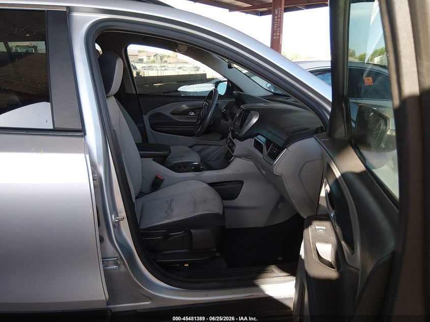2022 Gmc Terrain VIN 3GKALMEV1NL129578 IAAI salvage auction — FRONT & REAR, Salvage (Arizona), sold $4,300 on 2026-07-26 (photo 5)