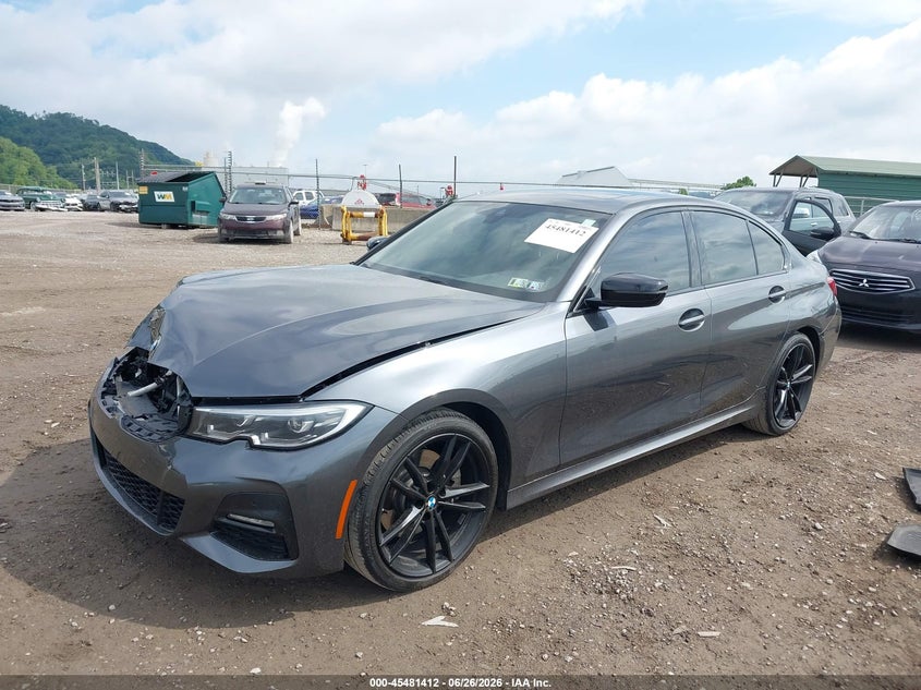 2021 BMW 3er VIN 3MW5R7J05M8B72262 IAAI salvage auction — RIGHT FRONT, Wait Title, sold $11,200 on 2026-09-01 (photo 2)