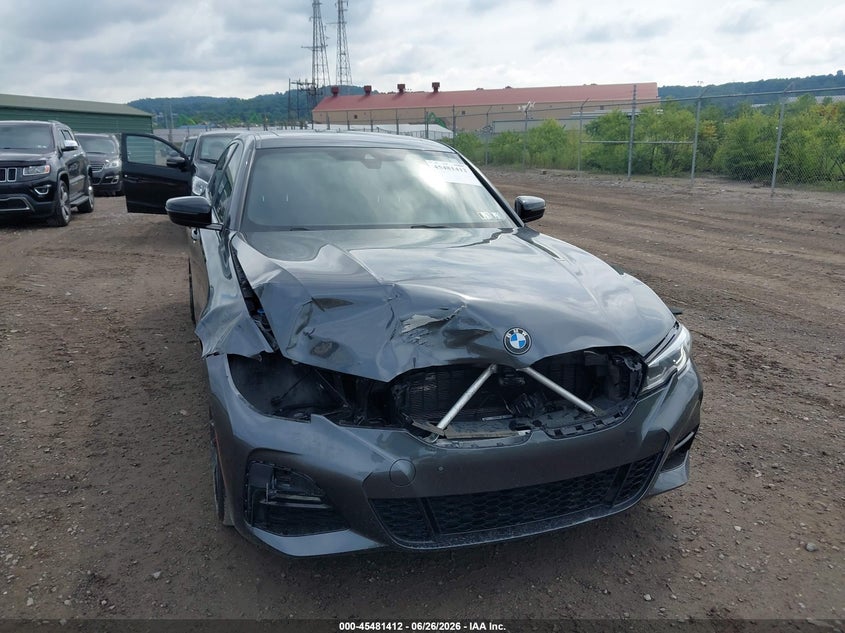 2021 BMW 3er VIN 3MW5R7J05M8B72262 IAAI salvage auction — RIGHT FRONT, Wait Title, sold $11,200 on 2026-09-01 (photo 6)
